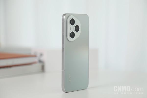 体验：荣耀最强数字系列 真实就是力量pg电子试玩平台荣耀400 Pro(图2)